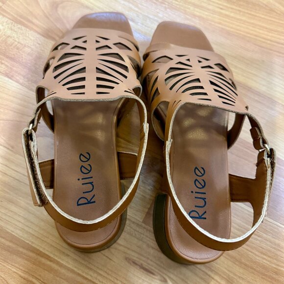 NEW Womens Size 9 Ruiee Deep Tan Cutout Sandals Block Heel Perfect - Picture 11 of 12